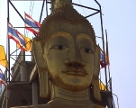 005_standingbuddha