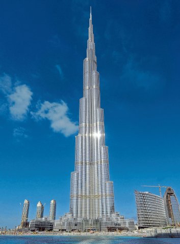Der Burj-Khalifa-Turm in Dubai